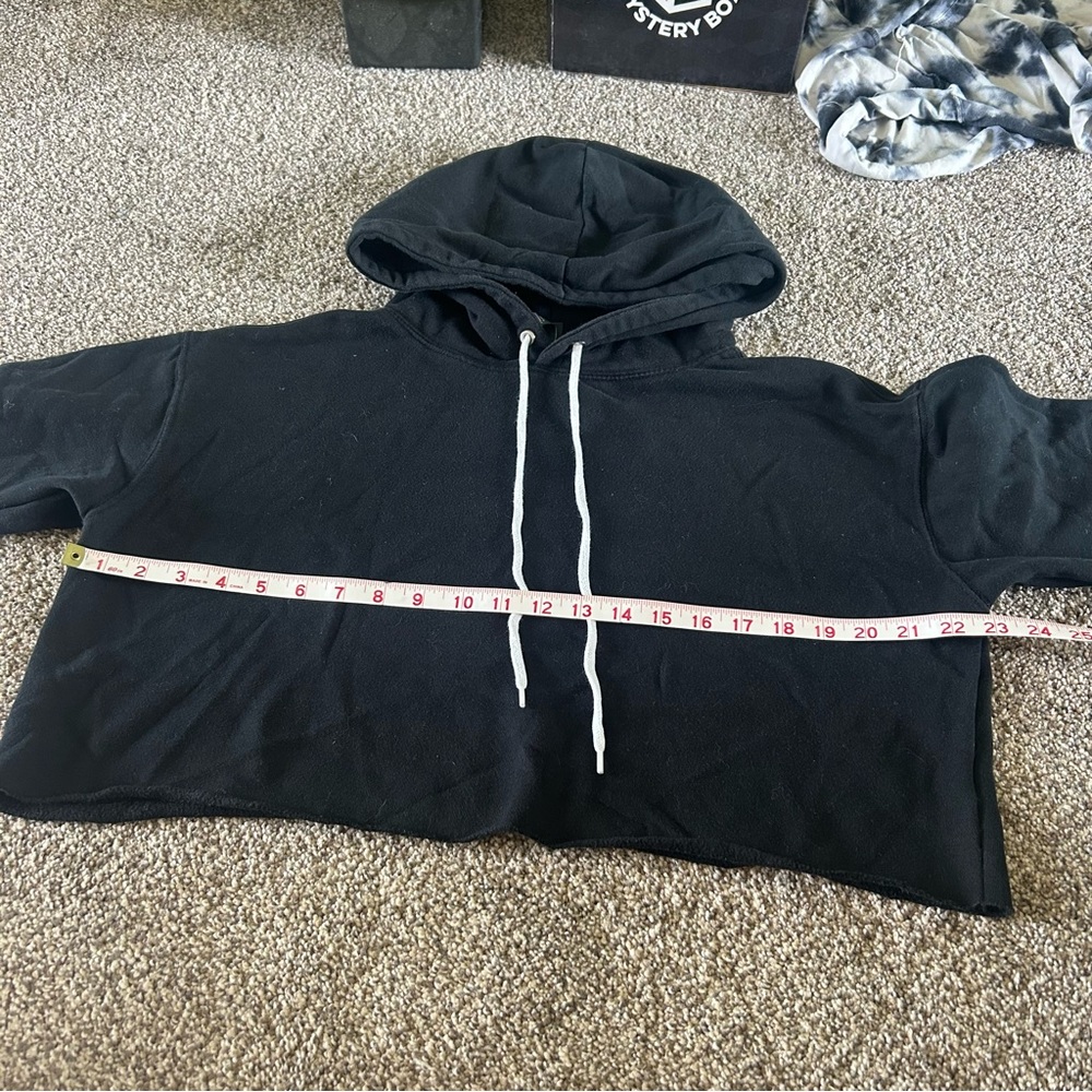 [Wild Fable] Black Cropped Hoodie - Picture 3 of 5